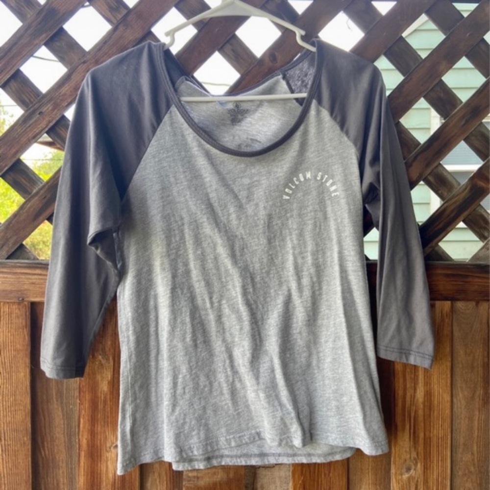 Volcom shirt